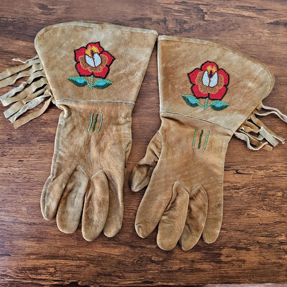 Vintage Native Beaded Buckskin Leather Gauntlet Gloves Tan Fringe Floral